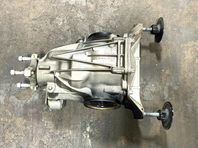 17-20 MERCEDES E400 W213 REAR AXLE DIFFERENTIAL CARRIER OEM #A0.60