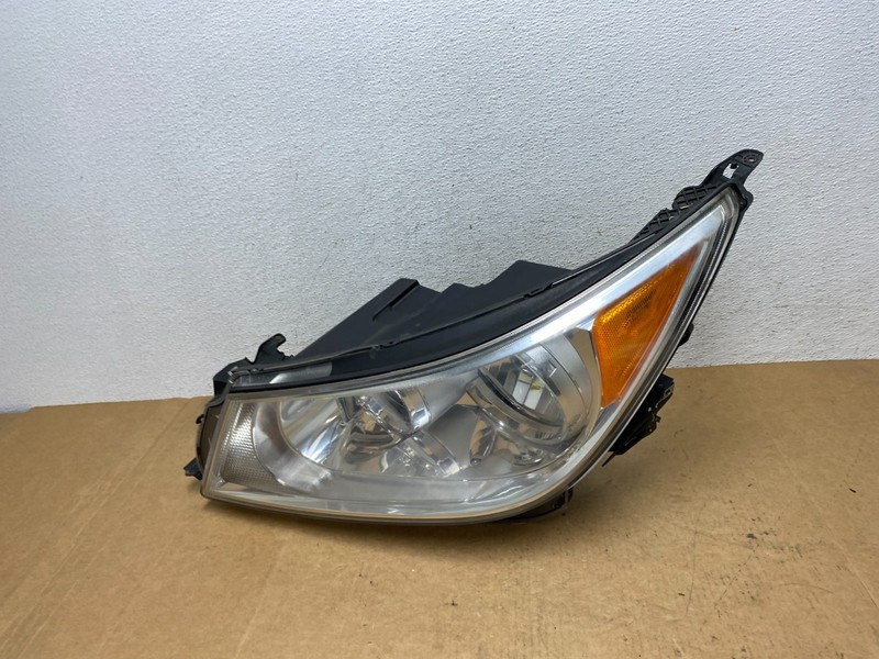 2010 to 2013 Buick Lacrosse Left Driver LH Halogen Headlight Oem AE3060 DW