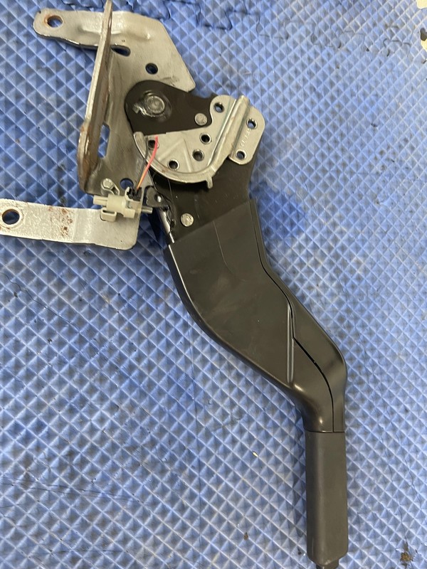 2005 - 2009 FORD MUSTANG OEM PARKING BRAKE HANDLE LEVER E-BRAKE