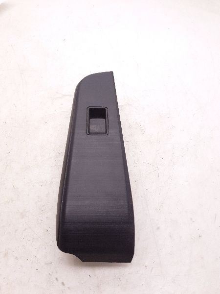 2012 TOYOTA CAMRY LE PASSENGER SIDE REAR DOOR WIDOW SWITCh