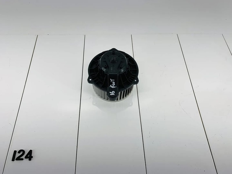 14-18 KIA FORTE DASH DASHBOARD INSTRUMENT PANEL AIR VENT BLOWER FAN MOTOR OEM