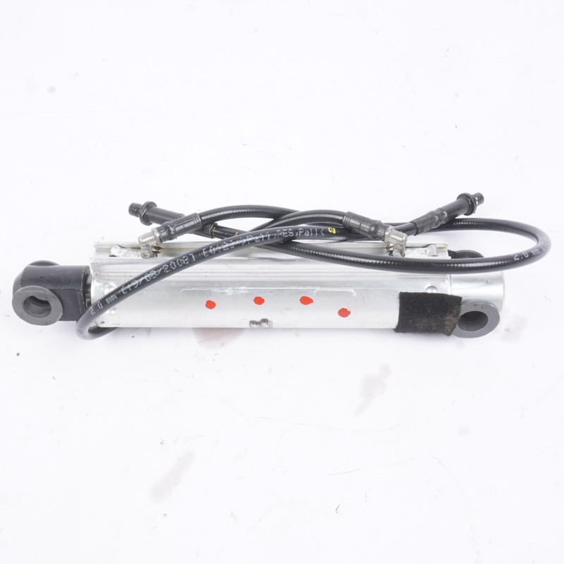 2006- 2013 VOLVO C70 CONVERTIBLE ROOF TOP HYDRAULIC SHOCK LINE 31 OEM