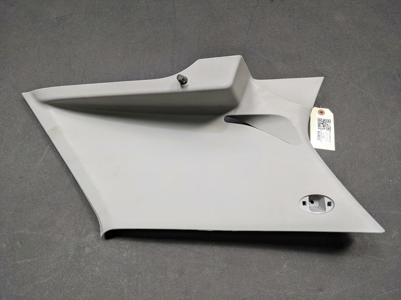 Rear Right C Pillar Upper Trim Cover 2017 Chevrolet Trax 42627366 2017-2019 2020