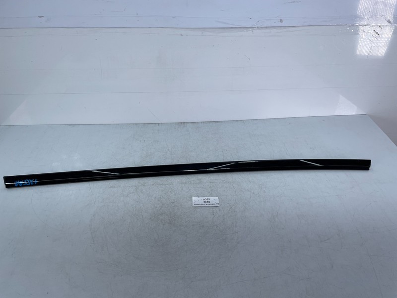 ✅ 17-25 OEM Porsche Panamera 4S 971 Rear Right Side Lower Door Window Molding*