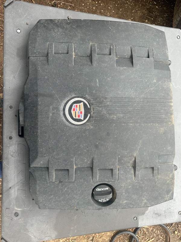 08-14 CADILLAC CTS OEM Plastic Upper Engine Cover
