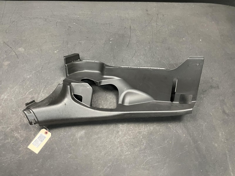 Rear Left C-Pillar Lower Trim Panel 2019 Chevrolet Sonic 95194151 2012 - 2020 X