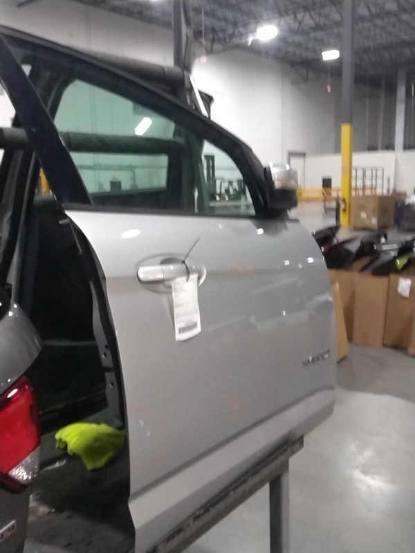 2018 Ford C-MAX Right Front Door Silver 481027 Used 105K Miles