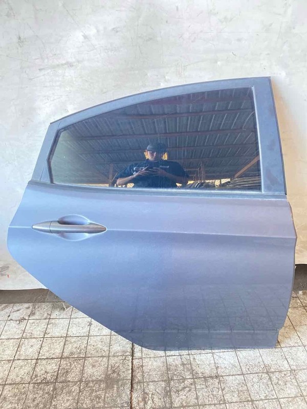Rear Door HYUNDAI ACCENT Right 12 13 14 15 16 17