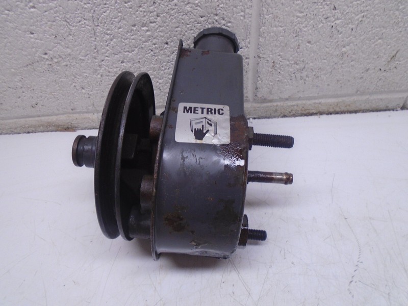L5 OMC Cobra Power Steering Pump 0983791 3850492 3850491 983791 and Pulley