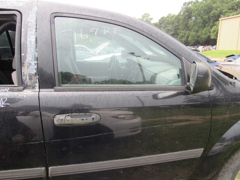 04-09 DODGE DURANO RIGHT PASSENGER FRONT DOOR ASSEMBLY BLACK