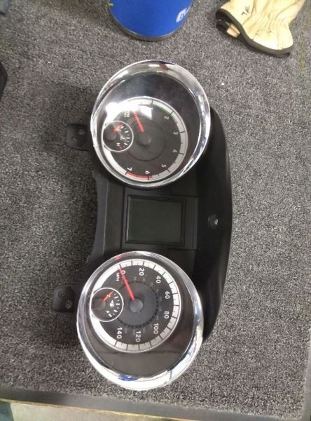 2012 Dodge Durango Speedometer Cluster MPH 5.7L