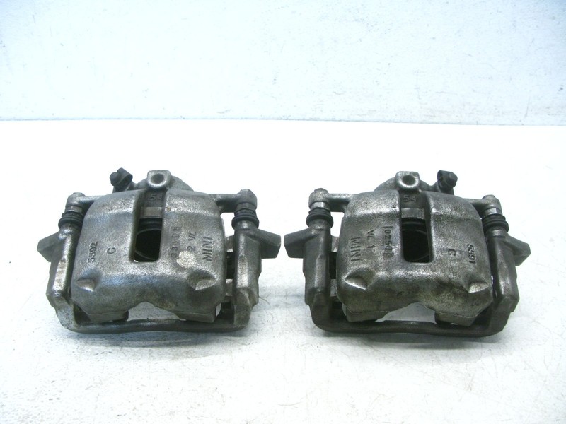 07-15 MINI COOPER S R55 R56 R57 R58 R59 BRAKE DISC CALIPER SET FRONT OEM 040225B