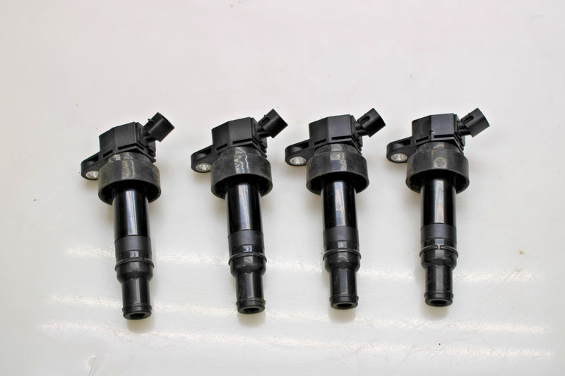 Ignition Coil Igniter Set For 2013-2015 Hyundai Veloster1.6 273012B110 Turbo