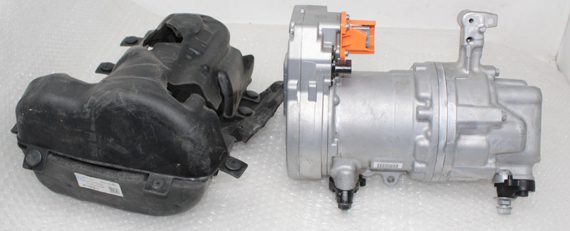 Genuine 2020-24 TESLA MODEL Y AC COMPRESSOR PUMP & COVER 1501256-00-M OEM / NOTE