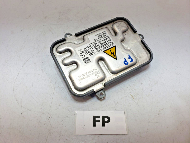 ✅ 2012-2014 OEM Mercedes W218 Xenon Headlight Regulator Control Module Unit