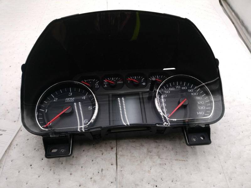 2017 Chevrolet Silverado 1500 Speedometer Gauge OEM Silver 104K Miles