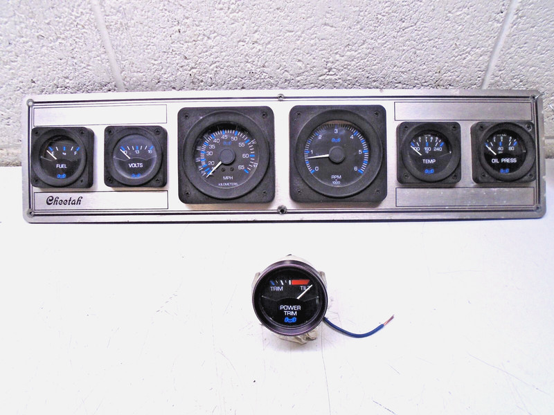 CD1 Cheetah Marine Gauge Cluster Panel Fuel Volt MPH RPM Temp Oil Trim