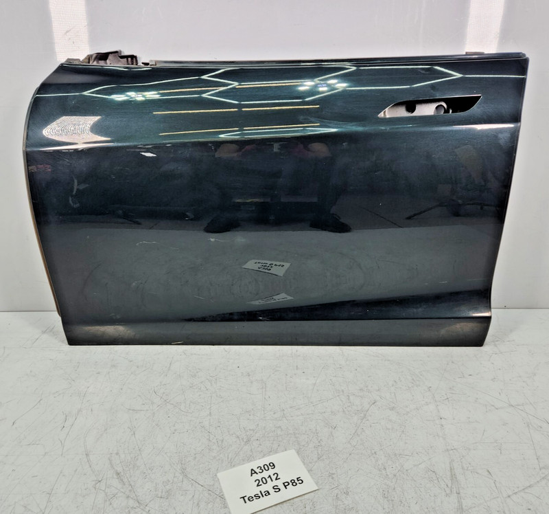 ✅ 12-16 OEM Tesla Model S Front Left Driver Door Shell Panel Green PMSG NOTE*