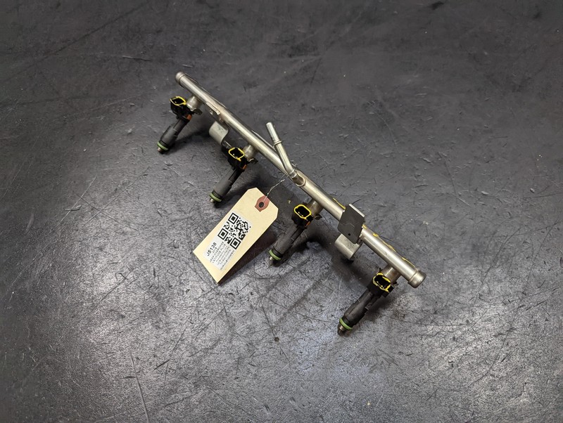 Fuel Injection Rail 2.4L 2018 Jeep Cherokee 04627120AD