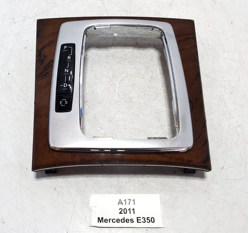 ✅ 2011-2013 OEM Mercedes A207 E350 Shifter Trim Cover Panel Bezel Wood
