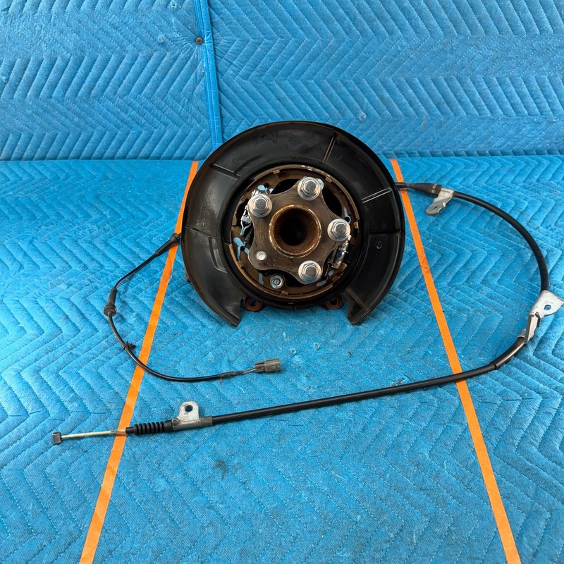 16-20 INFINITI QX60 REAR RIGHT PASSENGER SIDE SPINDLE KNUCKLE AXLE HUB STUB OEM