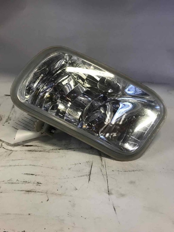 Fog Light/lamp DODGE PICKUP 2500 Right 10 11 12 13 14 15 16 17 18