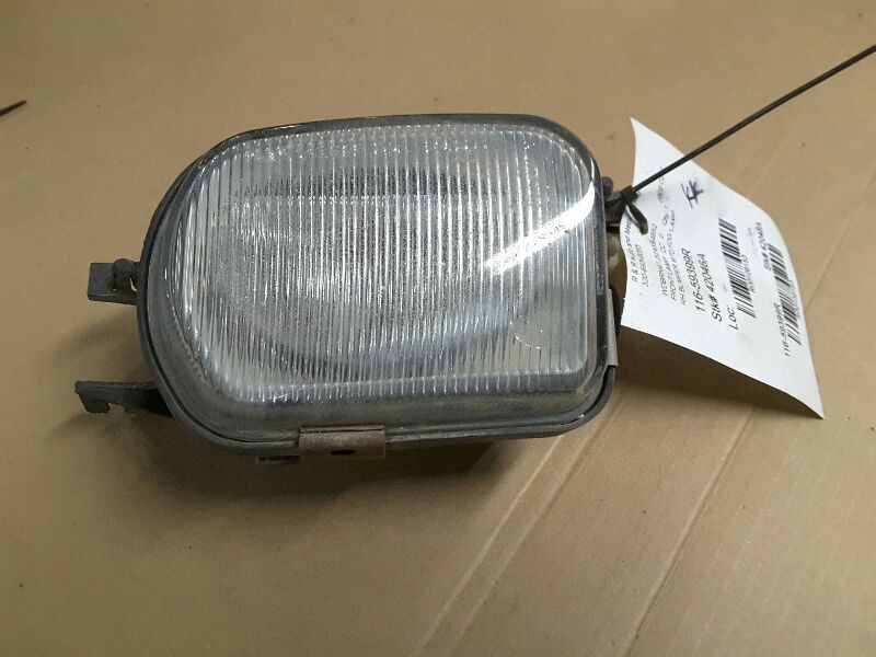 01 02 03 04 MERCEDES C240 R. CORNER/PARK LIGHT 108153