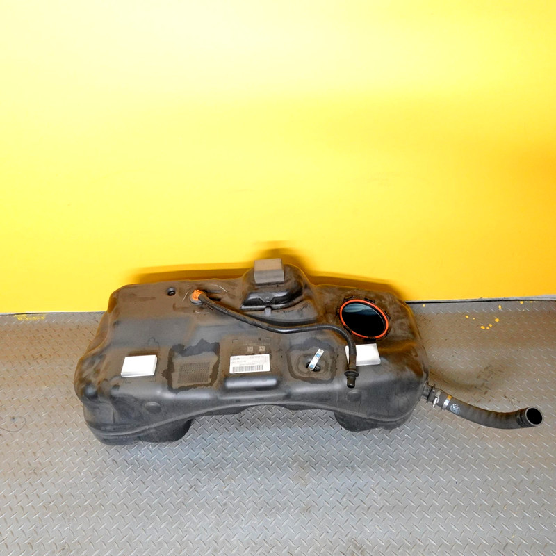 2020-2021 RANGE ROVER EVOQUE FUEL GAS TANK RESERVOIR STORAGE OEM K8D29K007AF