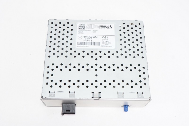 MERCEDES CLA250 E350 Sirius Satellite Receiver Module OEM 2014 - 2016