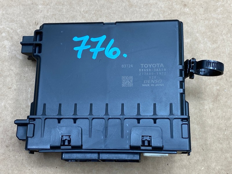 2015-2017 LEXUS GS200T GS350 AC AIR TEMPERATURE CONTROL MODULE OEM LOT776