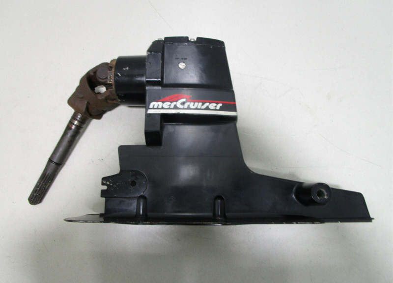 861063A10 Mercruiser Alpha One Gen II Upper Gear Case Unit 1.62/2.00 R 24/24