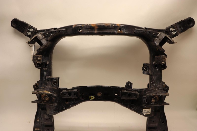 2015-2016 HYUNDAI GENESIS SEDAN RWD 3.8L FRONT ENGINE CROSSMEMBER SUBFRAME OEM