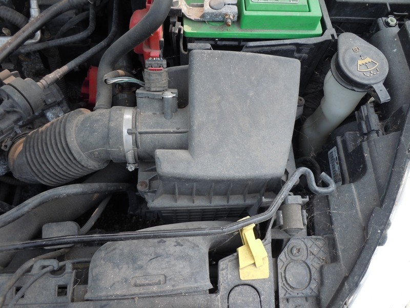 2011-2013 Ford Fiesta Air Cleaner Housing Box Auto Trans OEM
