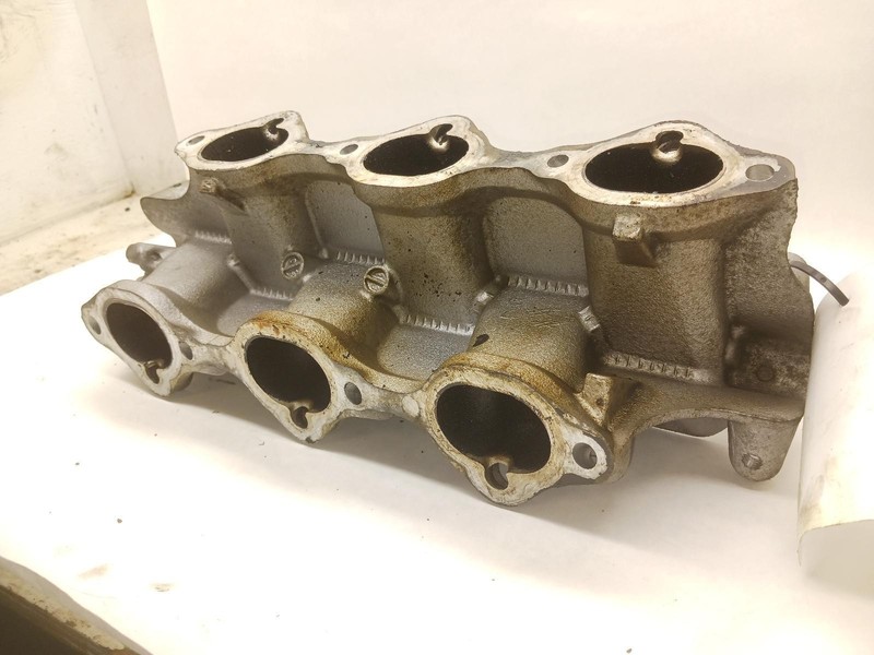 08 INFINITI G35 lower Intake Manifold OEM 6 Month Warranty!