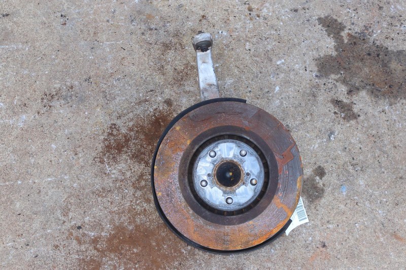 2014-2019 LEXUS IS350 SEDAN F-SPORT FRONT LEFT SPINDLE KNUCKLE WHEEL HUB OEM