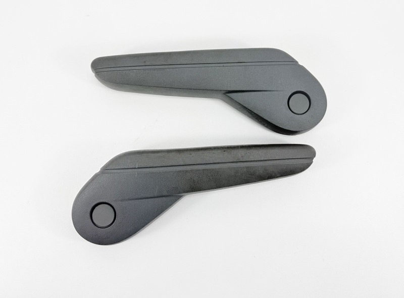 08-10 Dodge Grand Caravan Town & Country Armrest Driver Passenger Pair Gray OEM