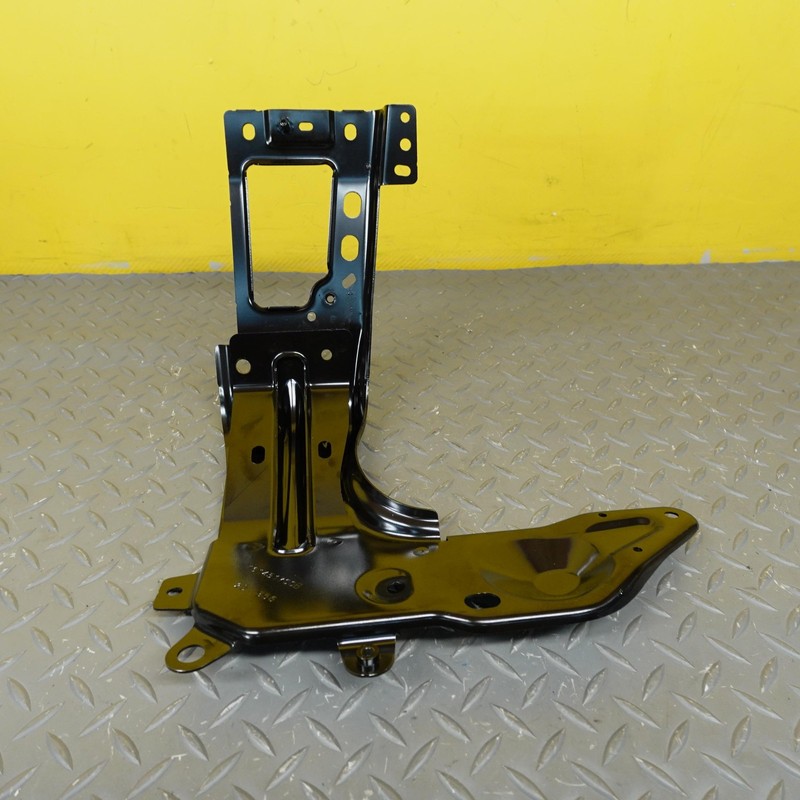 2021-2025 TESLA MODEL S FRONT LEFT INNER PANEL SHOTGUN SUPPORT BRACKET OEM
