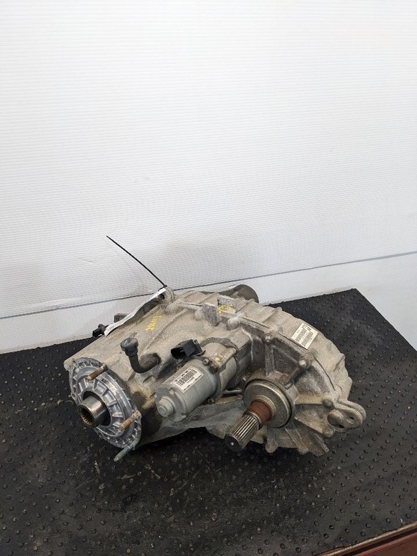 Transfer Case New Style 6 Lug Wheel Fits 19-23 DODGE 1500 PICKUP 1163531