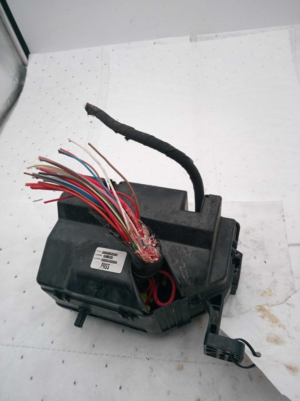 2011 KIA SOUL OEM Fuse Box 2.0L Black 912152K540 130K Miles - Warranty Included