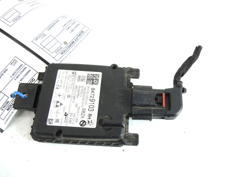 2024 24 Cadillac XT6 Blind Spot Radar Control Module Right RH OEM 84729103
