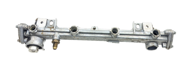 1997 - 2000 Mercedes Benz Slk Class R170 Slk230 Fuel Rail Injection