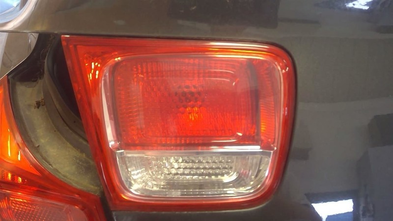 Driver Tail Light VIN 1 4th Digit Limited LS Fits 13-16 MALIBU 3513417