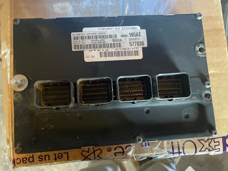 05-06 JEEP GRAND CHEROKEE OEM 3.7 ENGINE COMPUTER MODULE PCM ECU 05094165AE