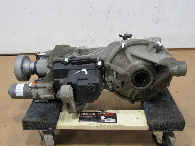 15-19 Land Rover Discovery Sport 2018 2.0L AWD Rear Differential Axle Carrier |