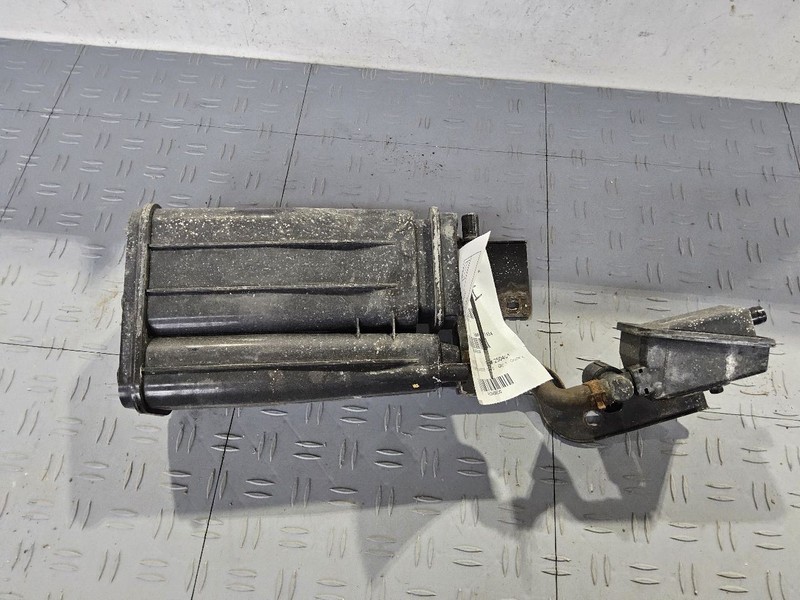 2014-2015-2016-2017-2018 Kia Forte fuel vapor charcoal canister OEM 314103X450DS