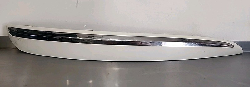2011 - 2013 HYUNDAI Equus Front Bumper Lower Right Molding 86576-3N000RH OE
