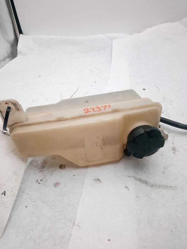 2006 Hyundai Santa Fe Engine Coolant Reservoir Black OEM 3.5L 2543026210