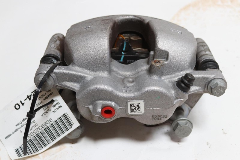 2021-2023 MERCEDES GLB CLASS GLB250 X247 FRONT RIGHT PASSENGER BRAKE CALIPER OEM