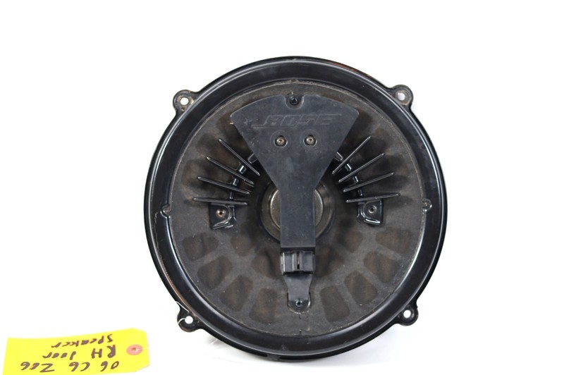 2005 - 2009 Chevrolet Corvette C6 Left or Right Bose Subwoofer Speaker 10383566