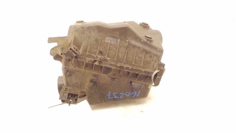 02-08 TOYOTA COROLLA 1.8L V4 AIR CLEANER BOX